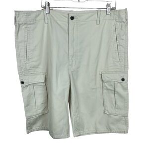 🥑5/$25 NWT Levi’s Cargo Shorts Men’s Size 40 Utility Pockets Cotton Casual